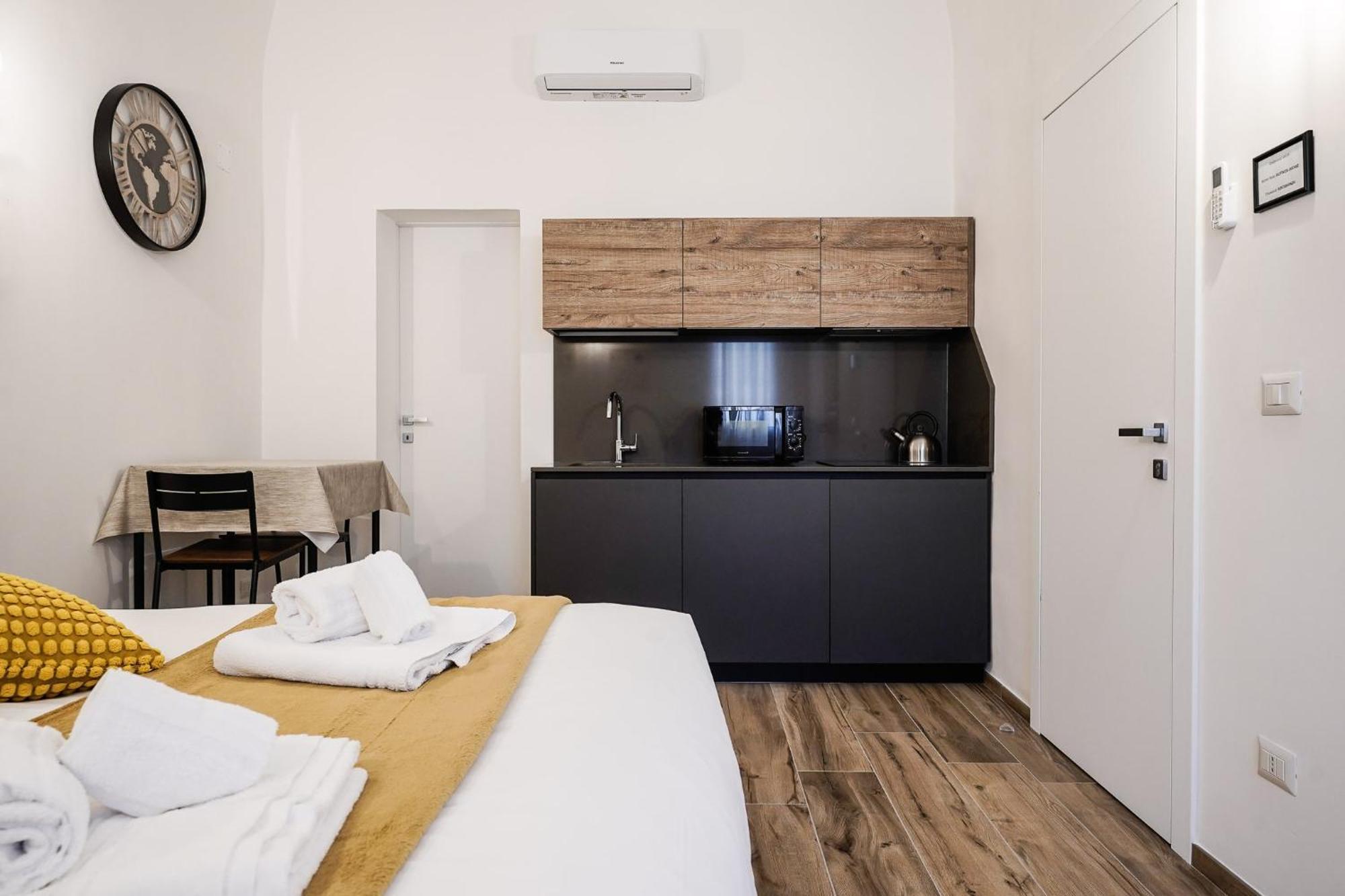 Siamo Bari Apartments By Wonderful Italy Exteriör bild